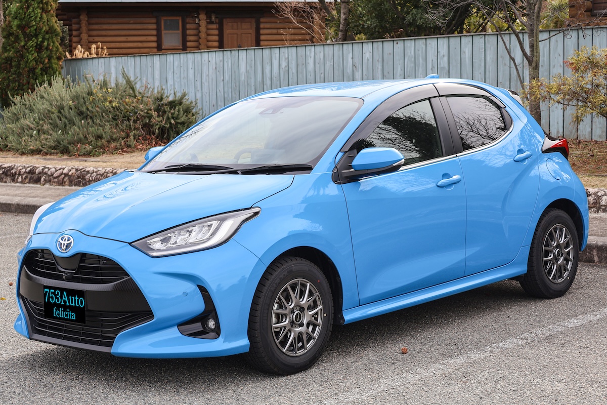 Toyota Yaris Hybrid Exterior